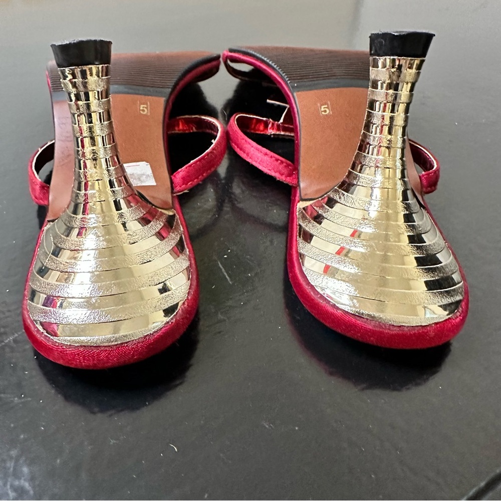 Vintage Bentley Chic Red Embellished Heels - Picture 13 of 16